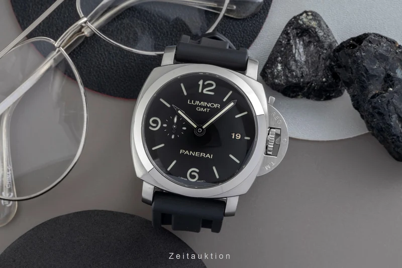 Panerai Luminor GMT steel automatic men's watch PAM00320 LP: 11000EUR [2604527]