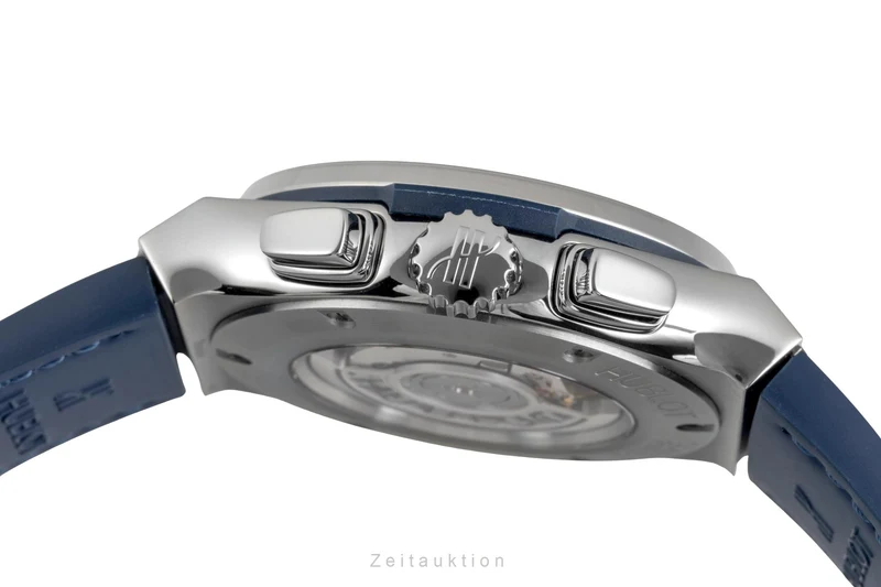 Hublot Classic Fusion chronograph titanium automatic men's watch 521.NX.7170.LR LP: 12000EUR [2604521]