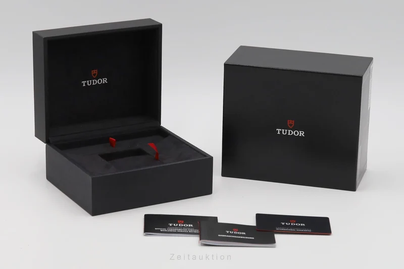 Tudor Black Bay steel automatic men's watch M79470-0001 LP: 4610EUR [2604405]
