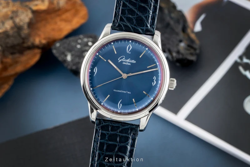 Glashütte Sixties steel automatic men's watch 1-39-52-06-02-04 LP: 7100EUR [2602800]