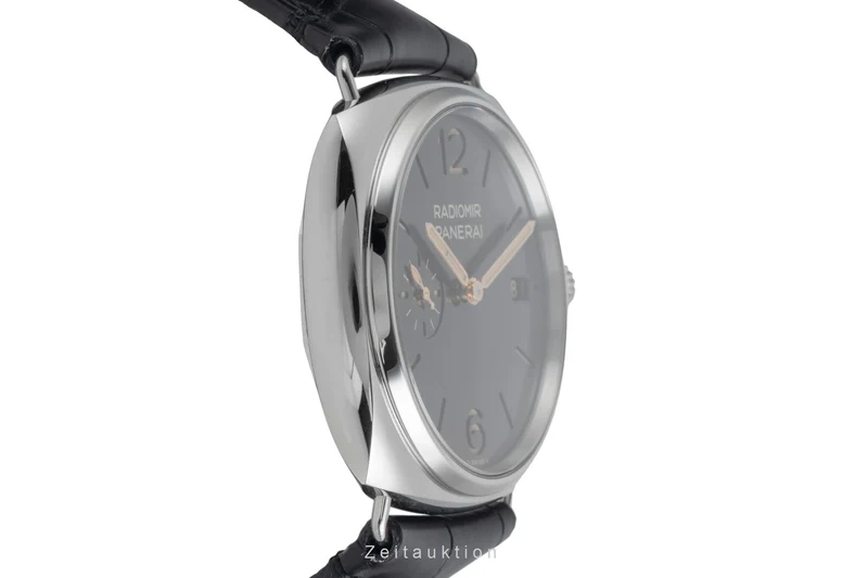 Panerai Radiomir steel automatic men's watch PAM01572 LP: 6300EUR [2604304]