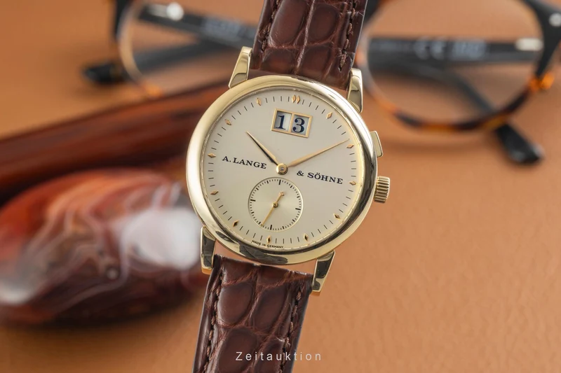 A. Lange & Söhne Saxonia 18 ct gold manual winding men's watch 105.021 [2603316]
