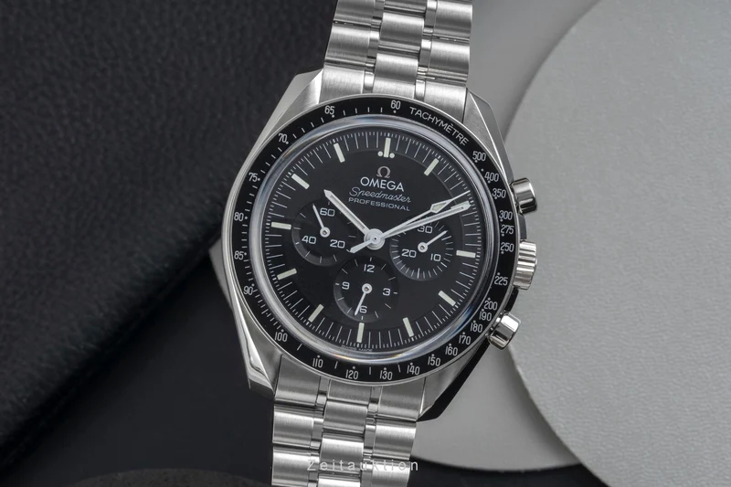 Omega Speedmaster Moonwatch chronograph steel manual winding men's watch 310.30.42.50.01.002 LP: 8700EUR [2604312]