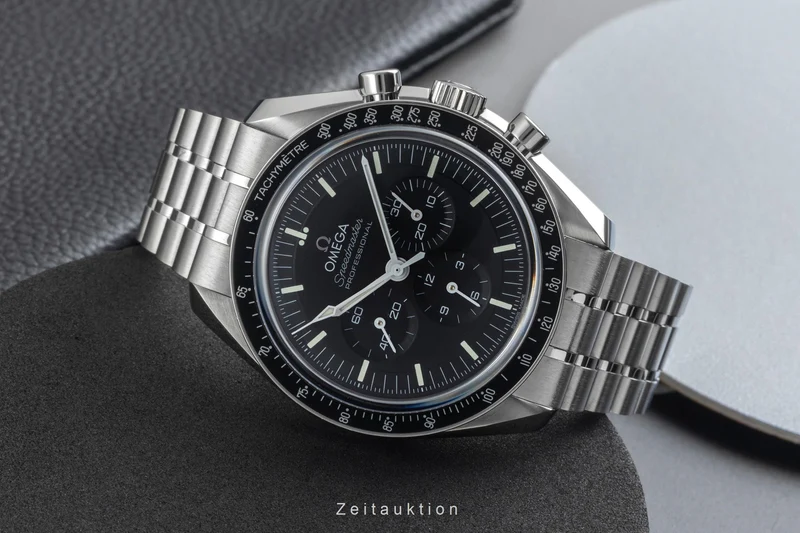 Omega Speedmaster Moonwatch chronograph steel manual winding men's watch 310.30.42.50.01.002 LP: 8700EUR [2604312]