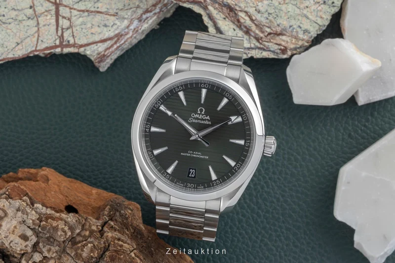 Omega Seamaster steel automatic men's watch 220.10.41.21.10.001 LP: 6800EUR [2604256]