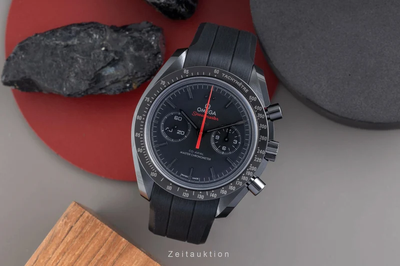 Omega Speedmaster Moonwatch chronograph ceramic manual winding men's watch 310.92.44.51.01.001 LP: 15500EUR [2604362]