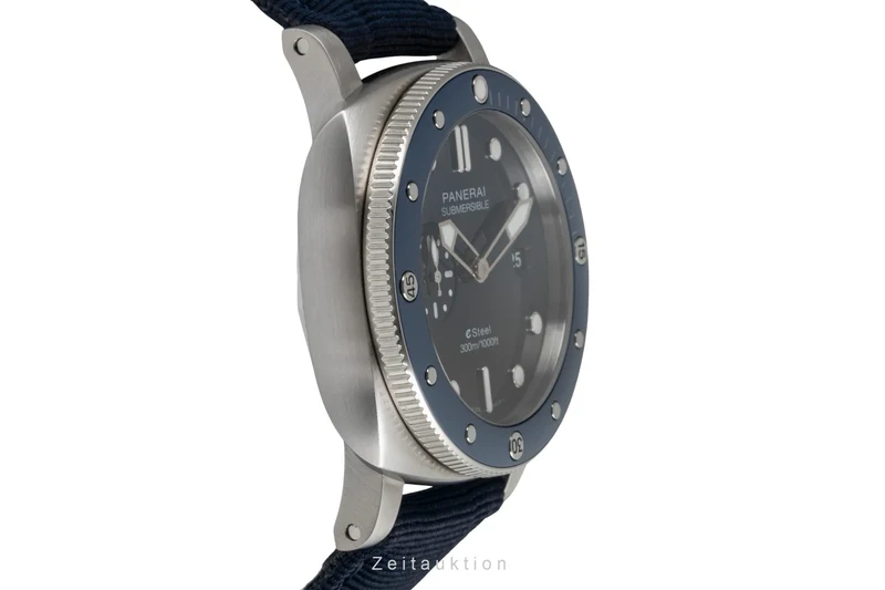 Panerai Submersible steel automatic men's watch PAM01289 LP: 11800EUR [2604269]