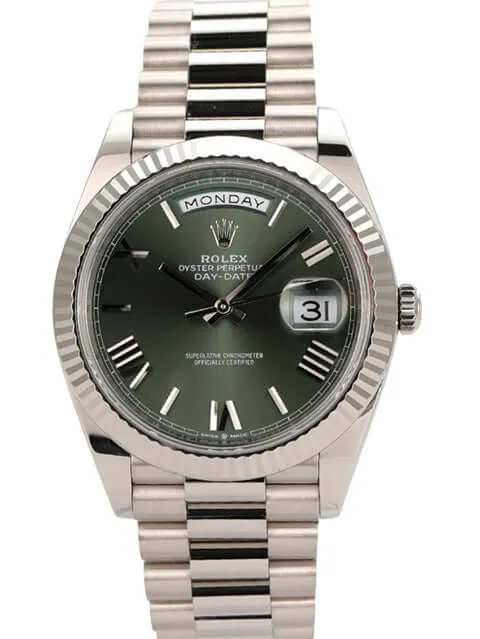 Rolex Day-Date 40 Weißgold 228239 Olivgrün