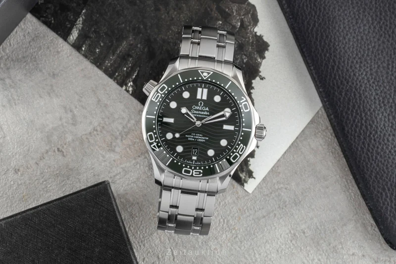 Omega Seamaster steel automatic men's watch 210.30.42.20.10.001 LP: 6500EUR [2604029]