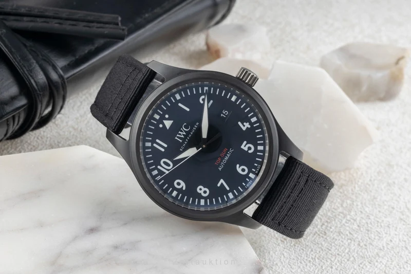 IWC Pilot ceramic / titanium automatic men's watch IW326901 [2604138]