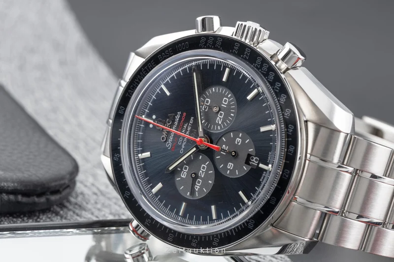 Omega Speedmaster chronograph steel automatic men's watch 311.30.44.51.01.001 Limited [2603961]
