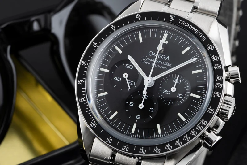 Omega Speedmaster Moonwatch chronograph steel manual winding men's watch 310.30.42.50.01.002 LP: 8700EUR [2604293]