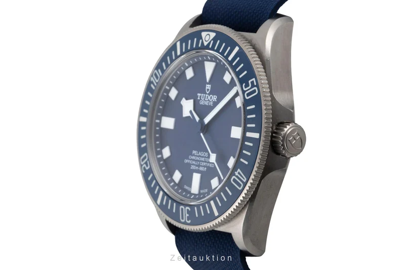 Tudor Pelagos titanium automatic men's watch M25707B/23 LP: 4560EUR [2603895]