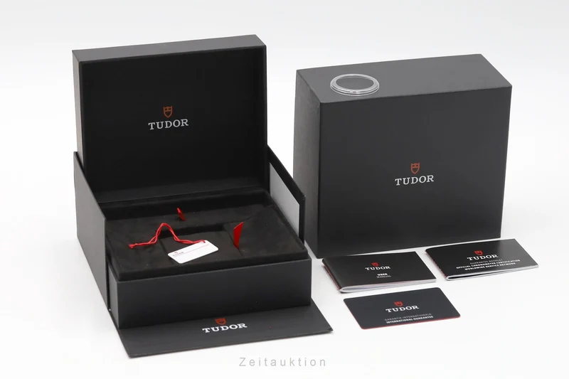 Tudor Black Bay steel automatic men's watch M79830RB-0010 LP: 4780EUR [2603418]