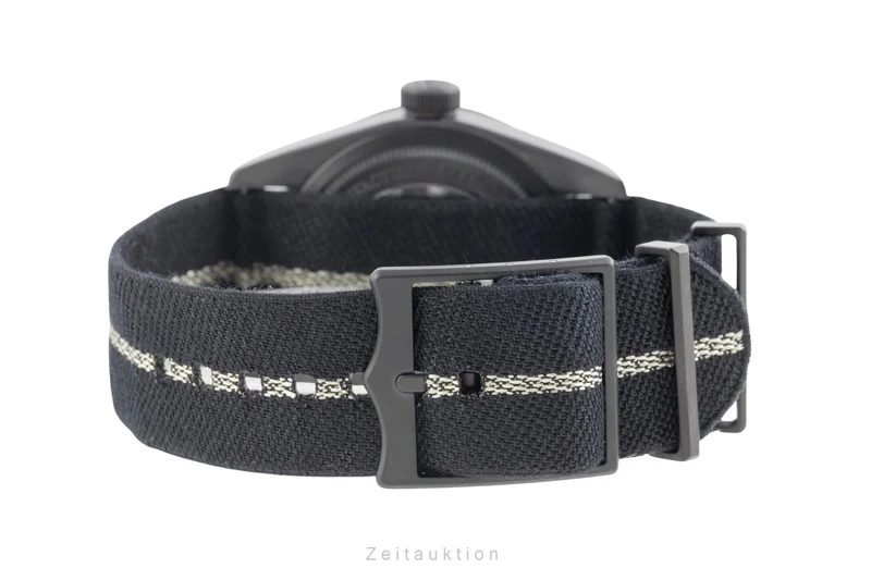 Tudor Black Bay ceramic / steel automatic men's watch M79210CNU-0001 LP: 5570EUR [2603950]
