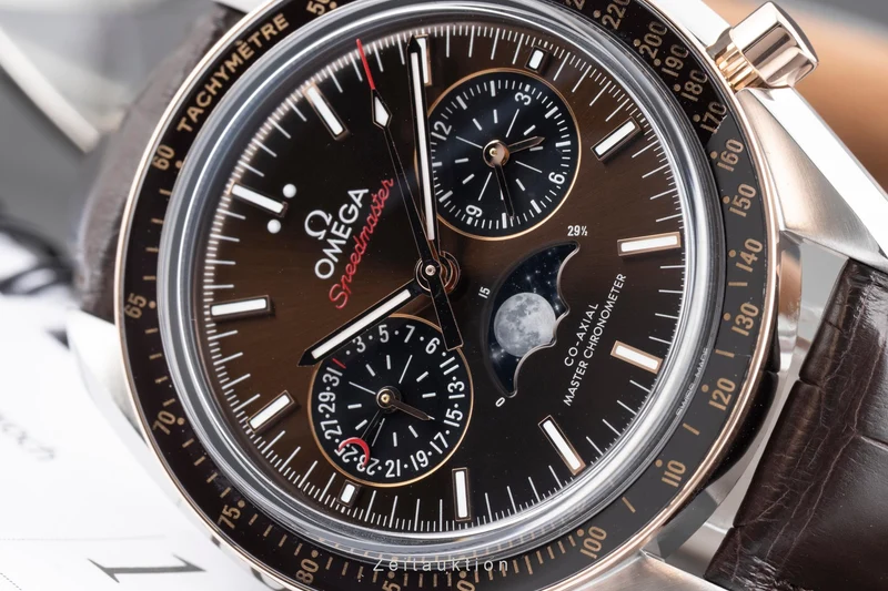 Omega Speedmaster chronograph steel / gold automatic men's watch 304.23.44.52.13.001 LP: 17500EUR [2604129]