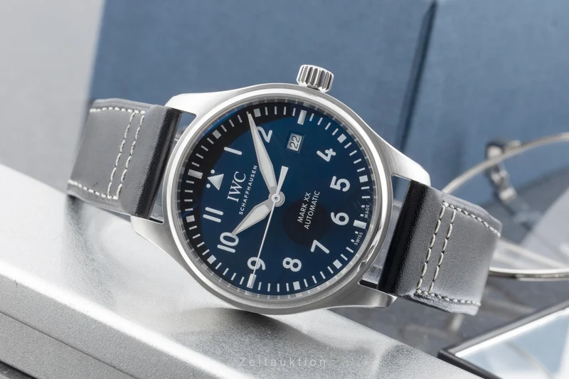 IWC Pilot steel automatic men's watch IW328201 LP: 5700EUR [2604210]