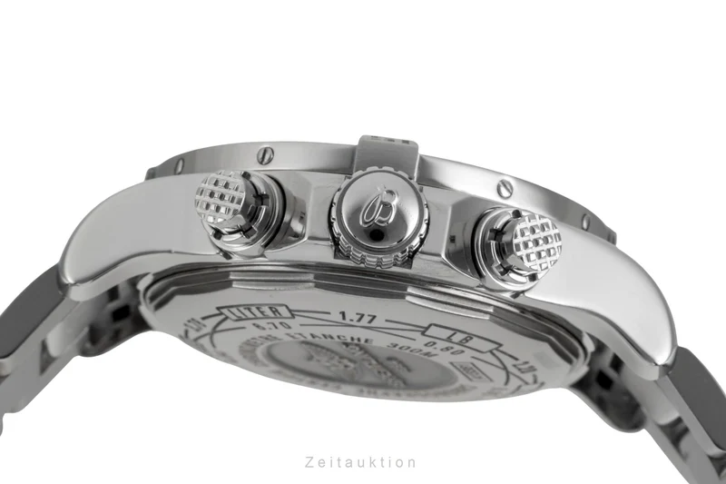 Breitling Avenger II chronograph steel automatic men's watch A1338111.C870 [2603993]