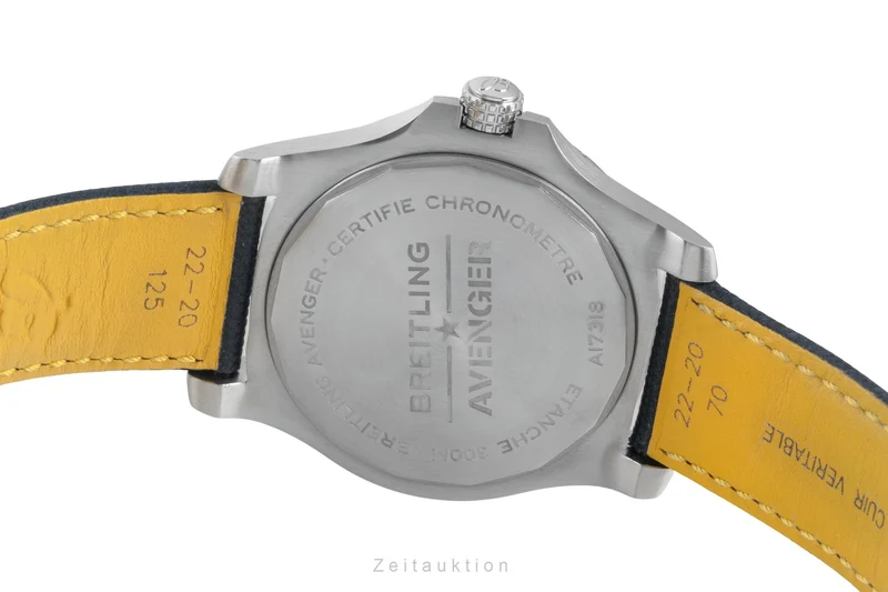 Breitling Avenger steel automatic men's watch A17318101C1X1 [2604125]