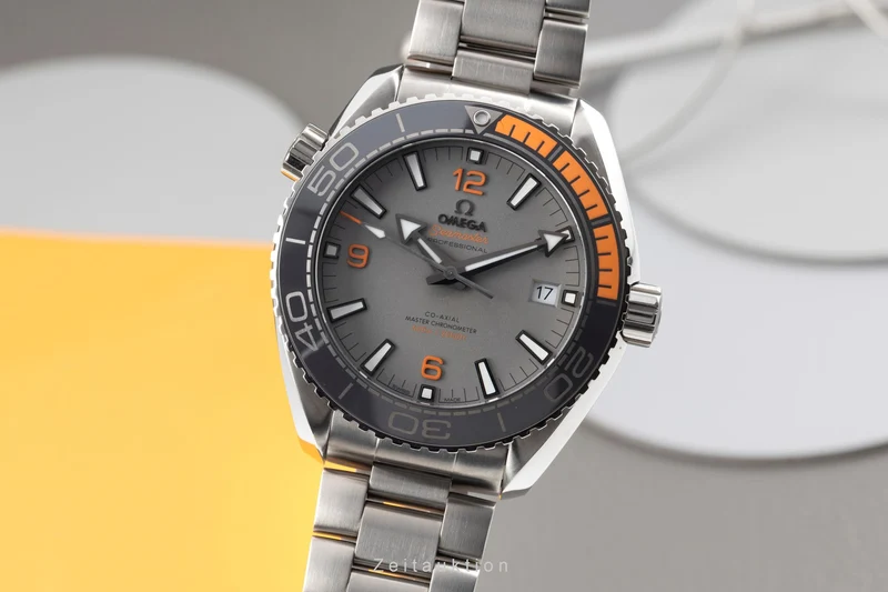 Omega Seamaster titanium automatic men's watch 215.90.44.21.99.001 [2604215]