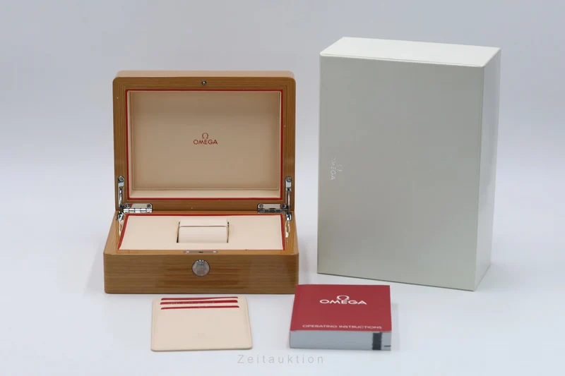 Omega Seamaster titanium automatic men's watch 215.90.44.21.99.001 [2604215]
