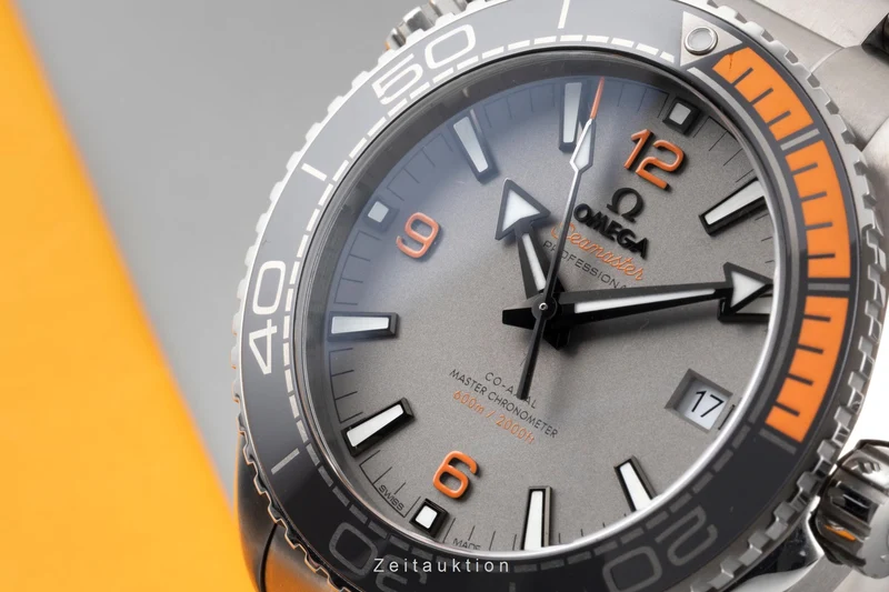 Omega Seamaster titanium automatic men's watch 215.90.44.21.99.001 [2604215]