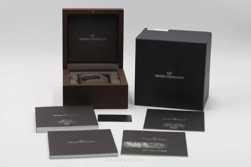 Girard Perregaux 1966 18 ct white gold automatic men's watch 49525-53-131-BK6A [2604094]