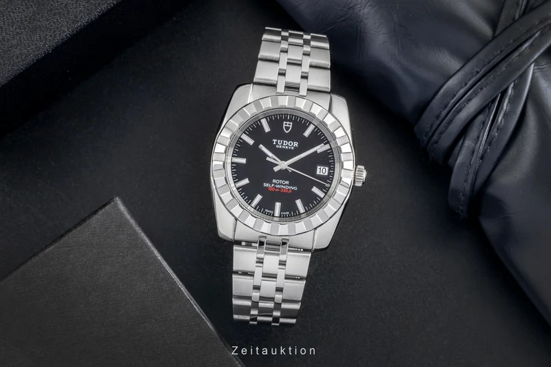 Tudor Classic Date steel automatic men's watch 21010 LP: 3110EUR [2603921]
