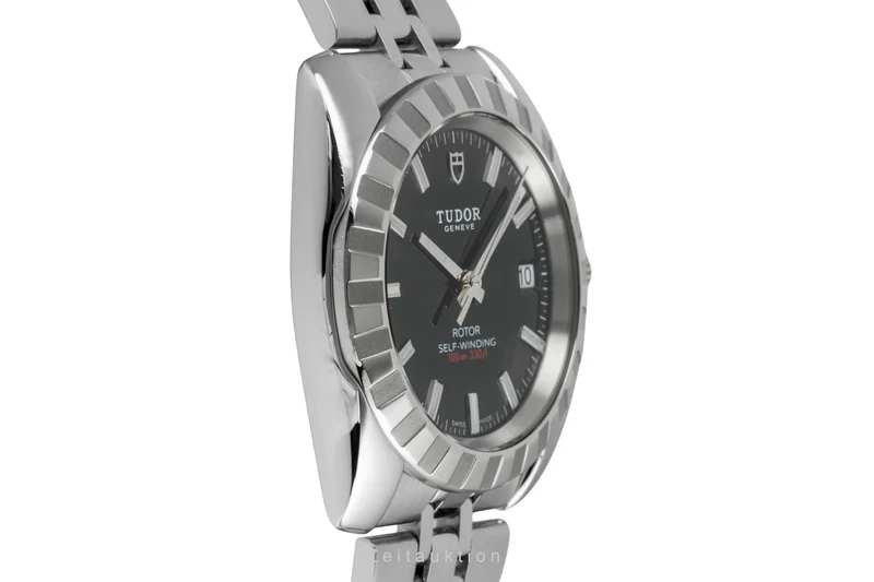 Tudor Classic Date steel automatic men's watch 21010 LP: 3110EUR [2603921]