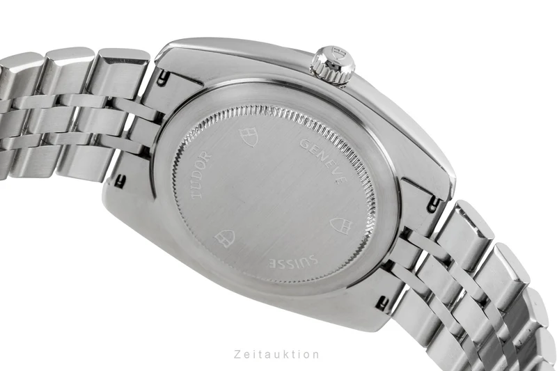 Tudor Classic Date steel automatic men's watch 21010 LP: 3110EUR [2603921]