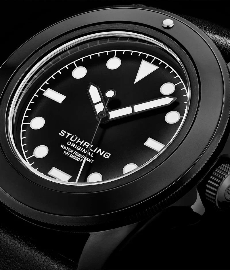 Stührling CarbonWave Japanese Quartz 42mm Dive Watch 4027