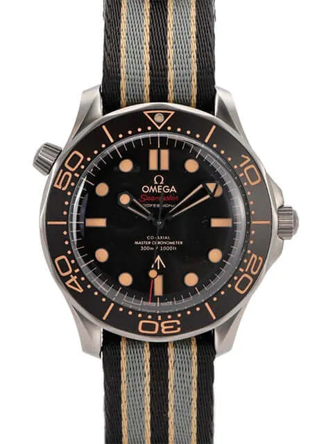 OMEGA Seamaster Diver 300M 007 Edition 210.92.42.20.01.001