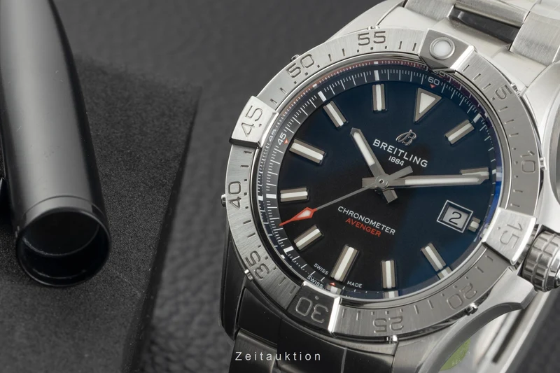 Breitling Avenger steel automatic men's watch A17328101B1A1 LP: 5300EUR [2603619]