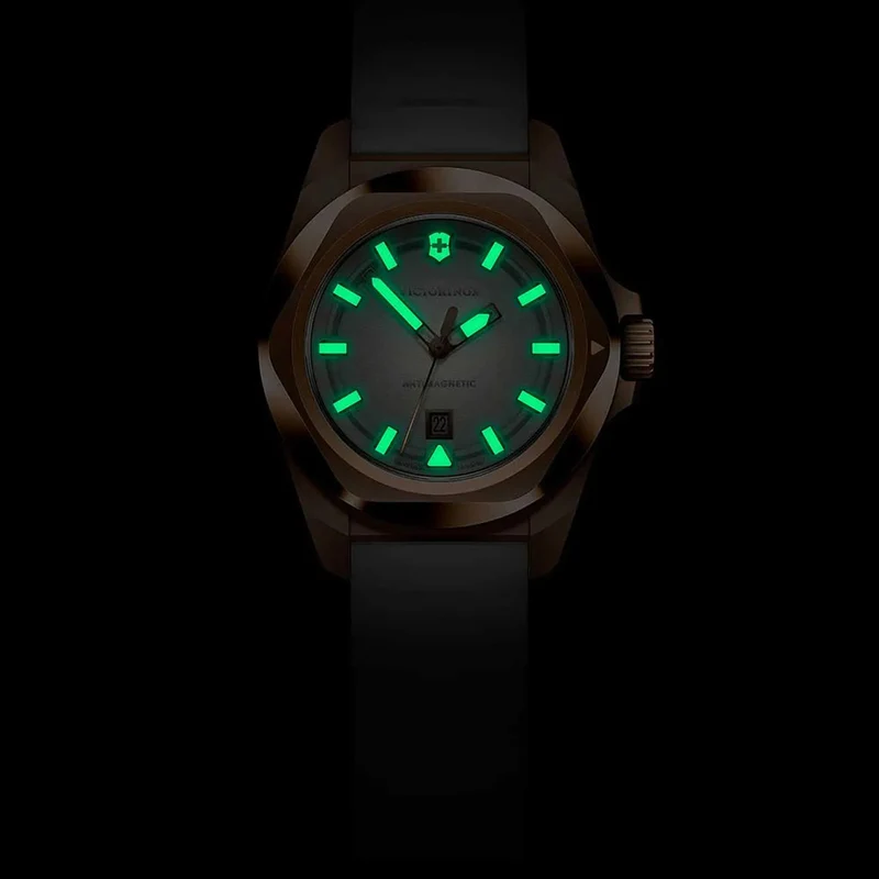 Victorinox I.N.O.X. 242037