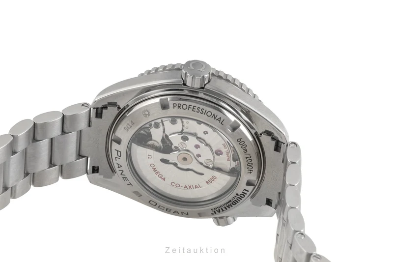Omega Speedmaster titanium automatic men's watch 232.90.46.21.03.001 [2603891]