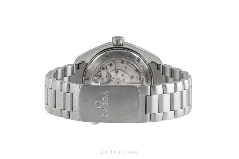 Omega Speedmaster titanium automatic men's watch 232.90.46.21.03.001 [2603891]