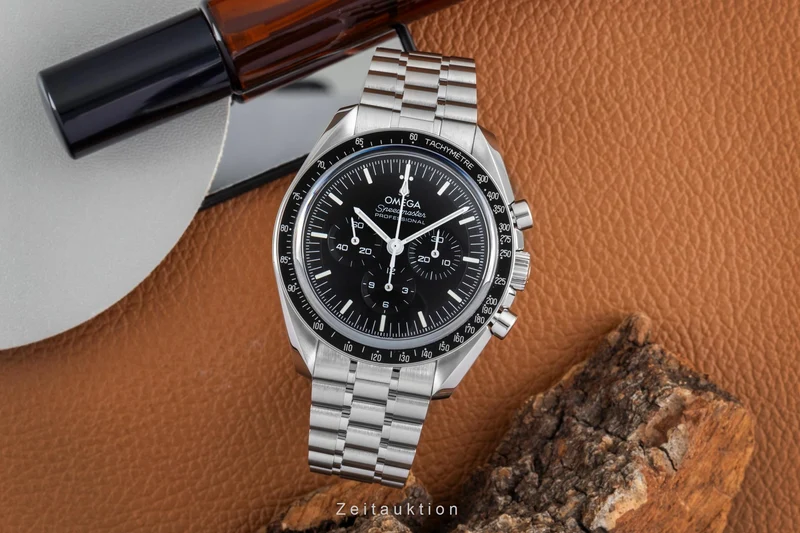 Omega Speedmaster Moonwatch chronograph steel manual winding men's watch 310.30.42.50.01.002 LP: 8700EUR [2603897]