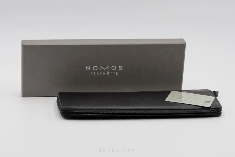 Nomos Club steel automatic unisex 742 LP: 2500EUR [2206380]