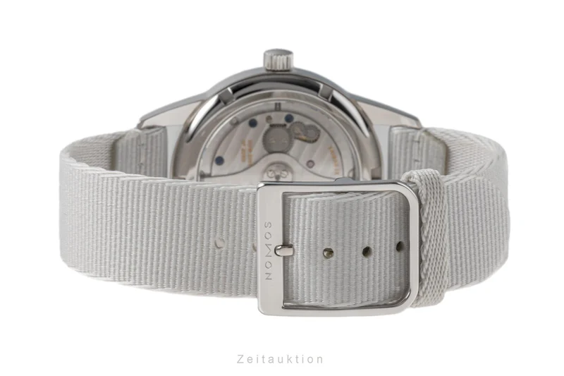 Nomos Club steel automatic unisex 742 LP: 2500EUR [2206380]