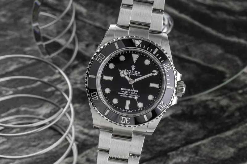 Rolex Submariner steel automatic men's watch 124060 [2205697]