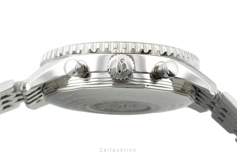 Breitling Navitimer World chronograph steel automatic men's watch A24322 LP: 6950EUR [2205473]