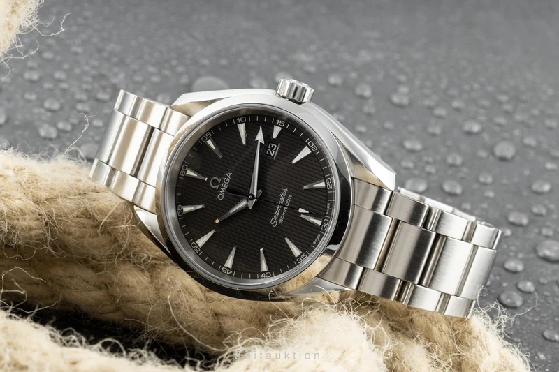 Omega Seamaster steel quartz men's watch 231.10.39.61.06.001 [2206347]