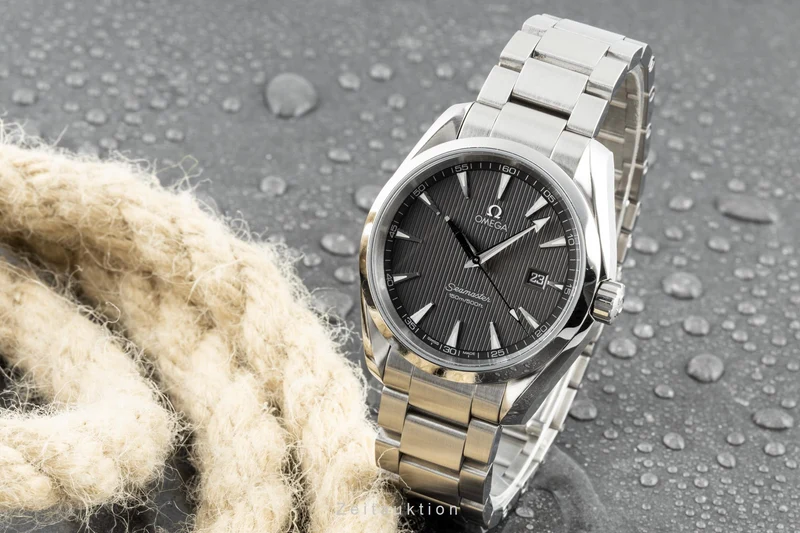 Omega Seamaster steel quartz men's watch 231.10.39.61.06.001 [2206347]