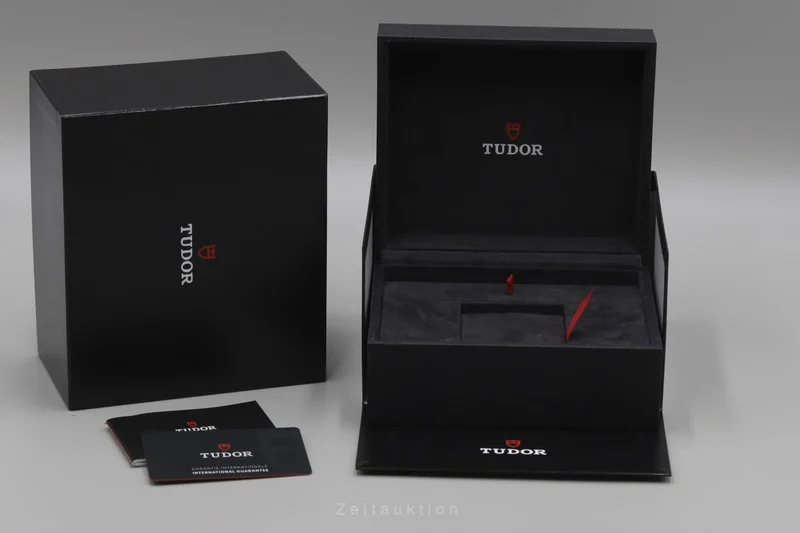 Tudor Black Bay steel automatic men's watch 79500-0016 [2205329]