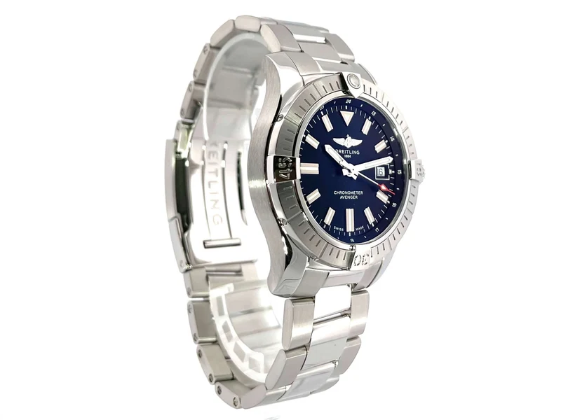 Breitling Avenger Automatic 43 Schwarz A17318101B1A1