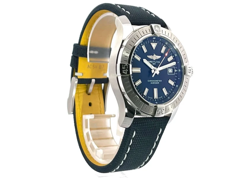 Breitling Avenger Automatic 43 Blau A17318101C1X1