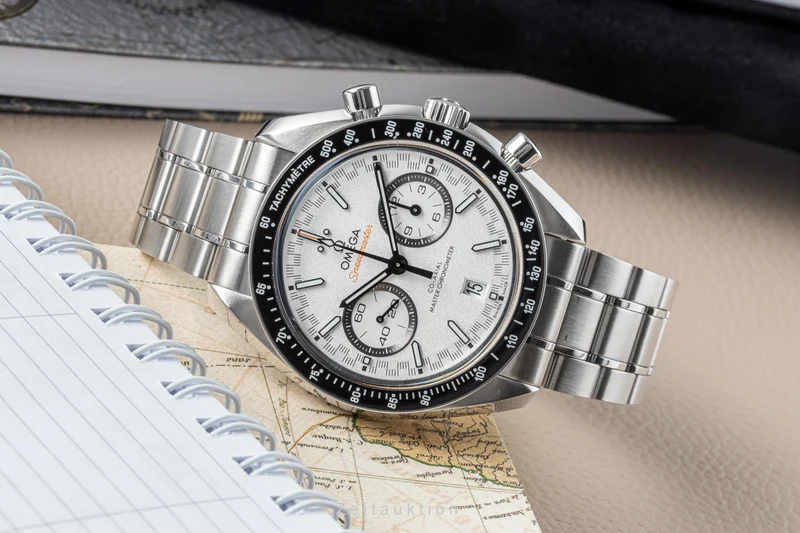 Omega Speedmaster chronograph steel automatic men's watch 329.30.44.51.04.001 LP: 9100EUR [2204671]