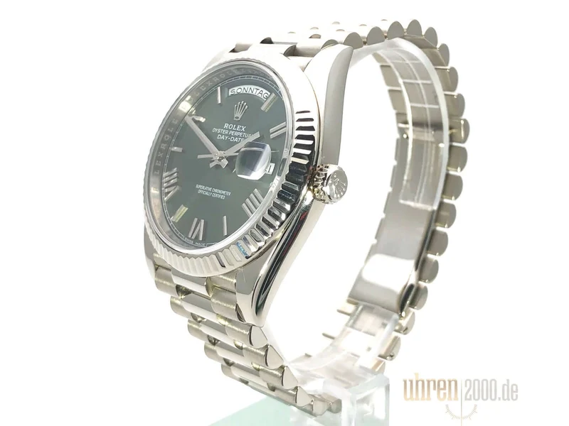 Rolex Day-Date 40 Weißgold 228239 Olivgrün aus 2018 LC100