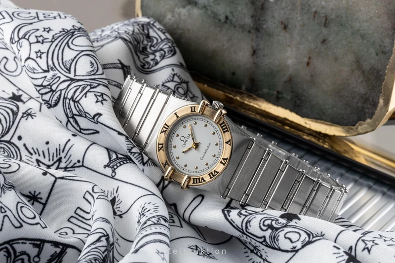 Omega Constellation steel / gold quartz women's watch 795.1076 LP: 3000EUR [2206615]