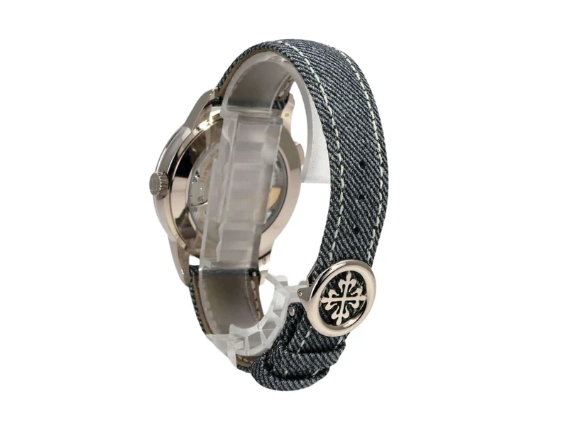 Patek Philippe World Time 5330G-001